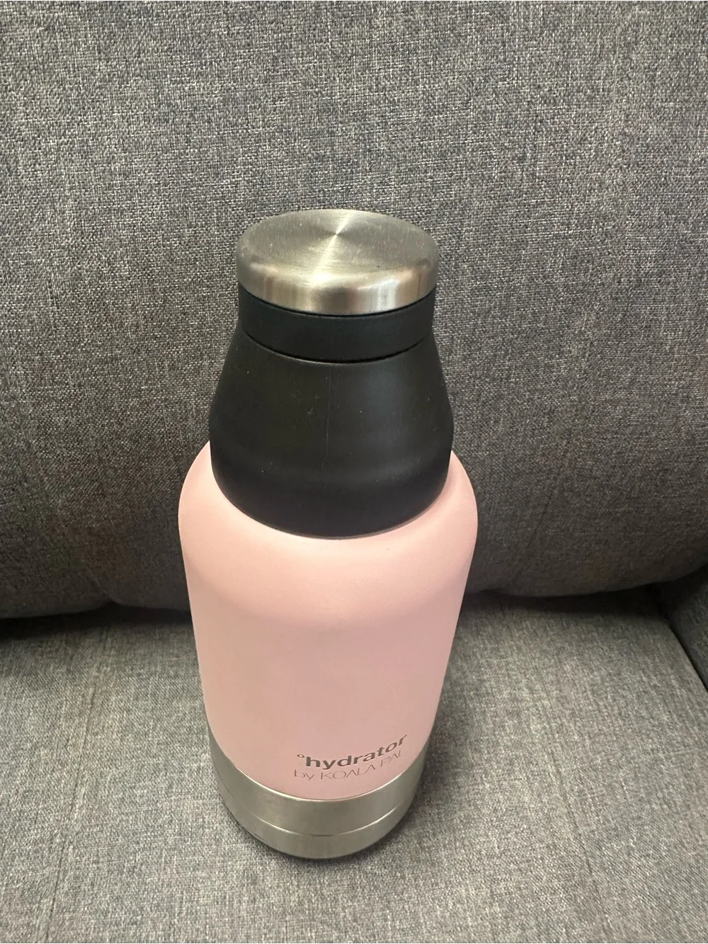 Hydrator 32oz Portable Dog Water Bottle w/Dog Bowls in Pretty Girl Pink